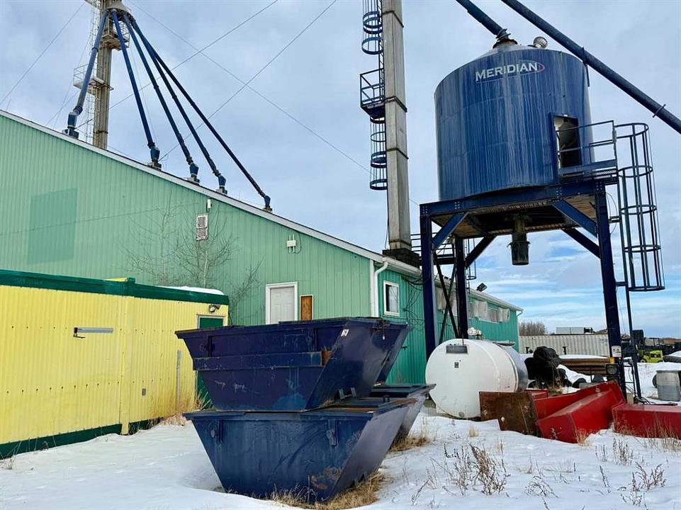 255048 Township Road 424, Ponoka County, AB