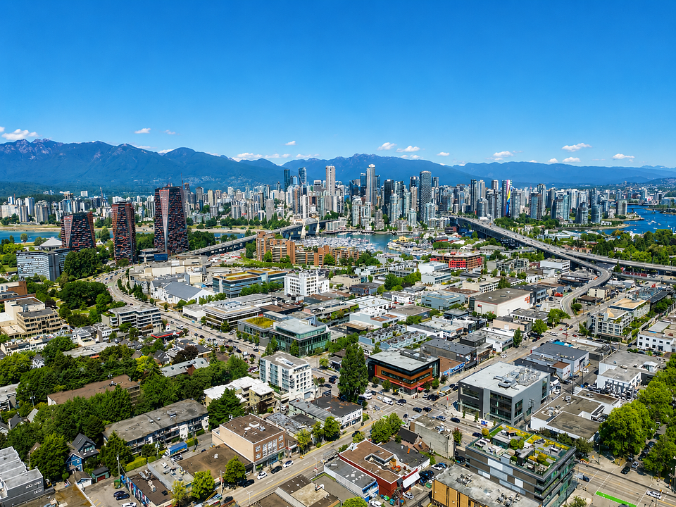 1829 - 1829 West 4th Avenue, Vancouver, BC