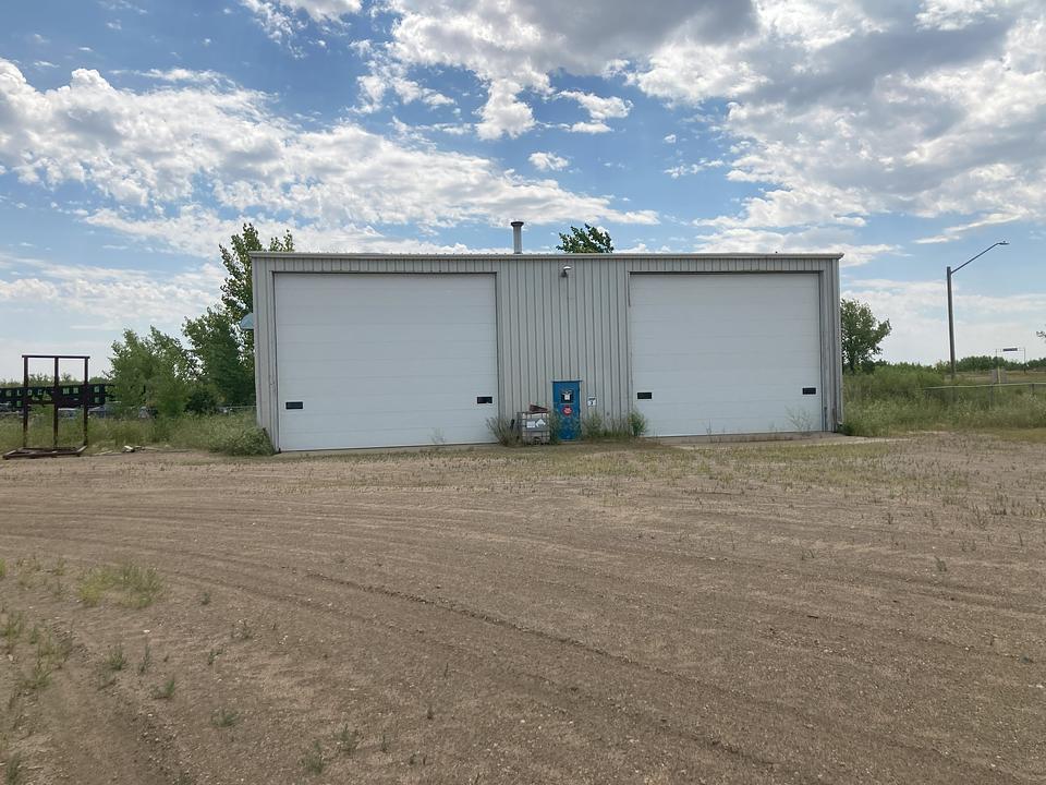 Perkins Street, Estevan, SK