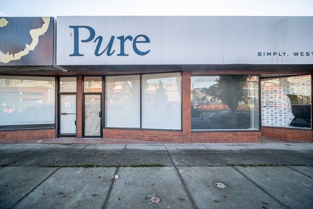 5864 Cambie Street, Vancouver, BC