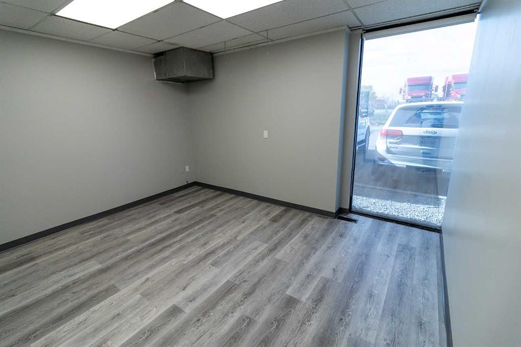Units 11-12 - 4041 74 Avenue Southeast, Calgary, AB