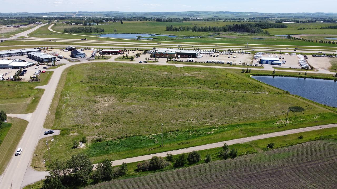27211 Alberta 12, Lacombe County, AB