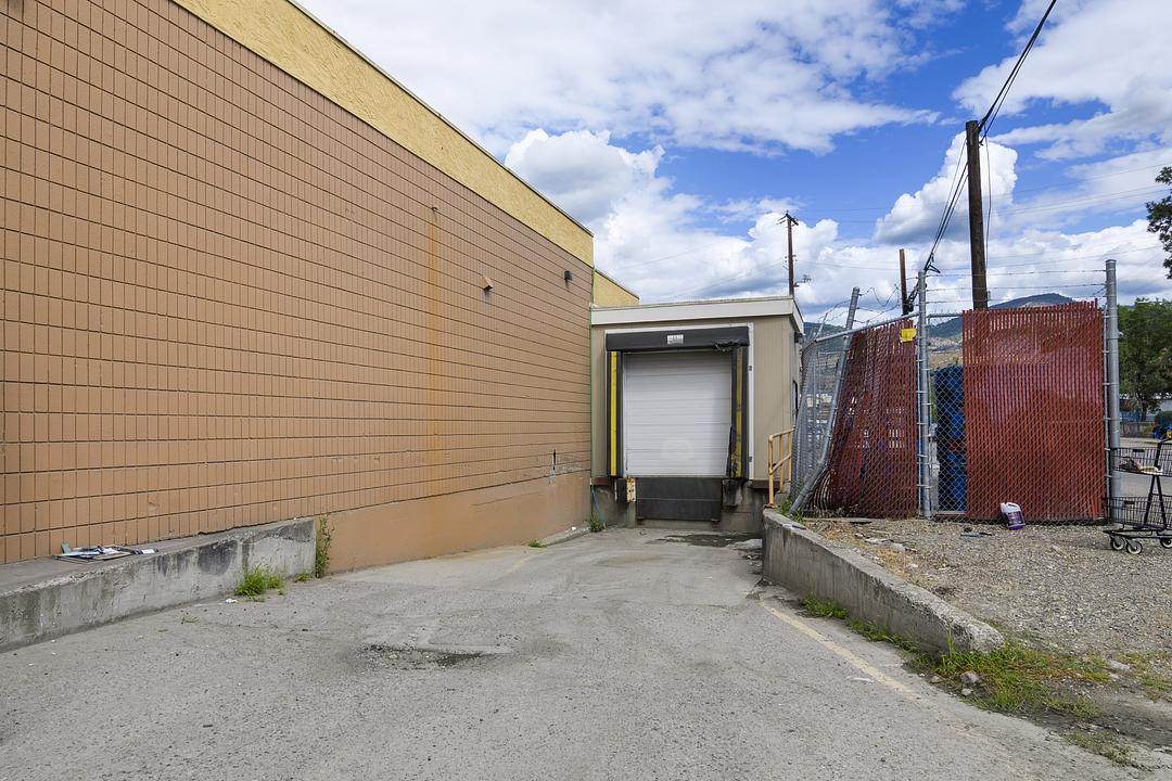 301 Highway 33 West, Kelowna, BC