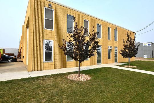 7400 52 Street Northwest, Edmonton, AB