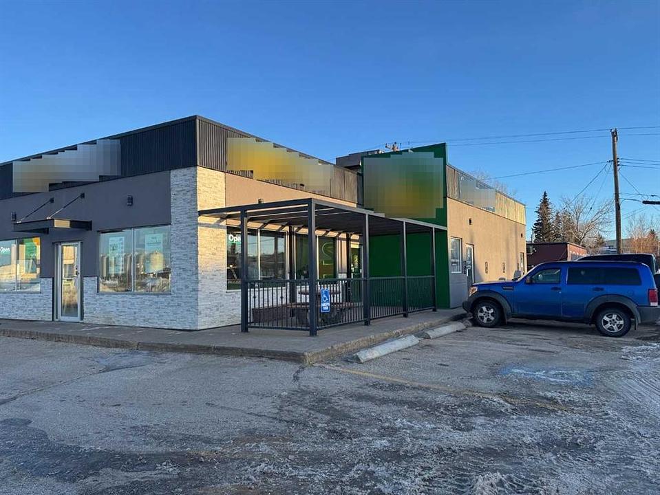 1022 1 Avenue, Beaverlodge, AB
