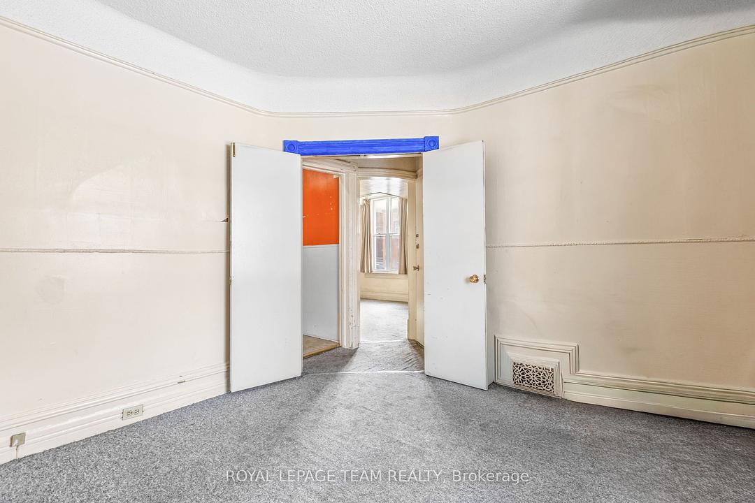498 Gladstone Avenue, Ottawa, ON