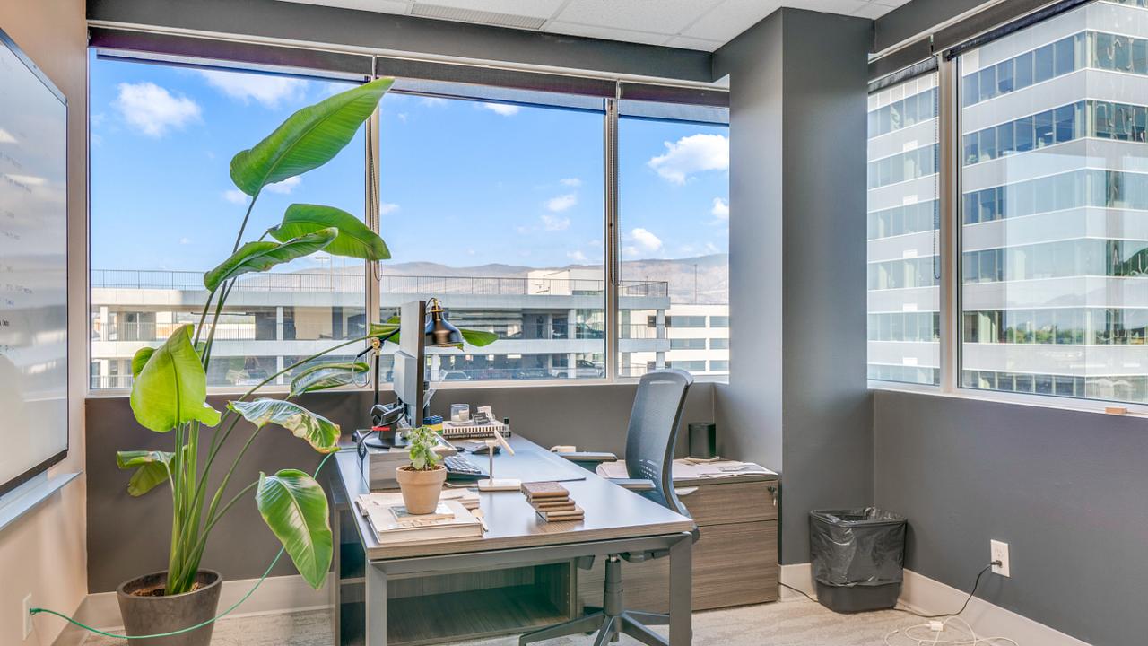 407 - 1708 Dolphin Avenue, Kelowna, BC