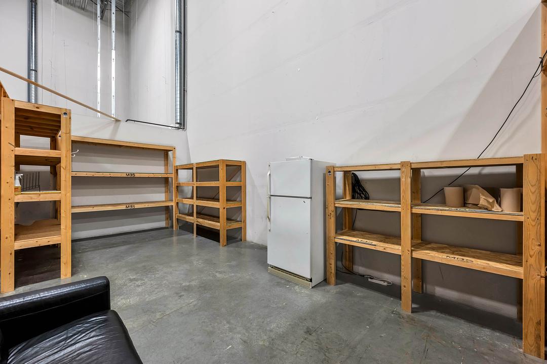 19055 Airport Way, Pitt Meadows, BC