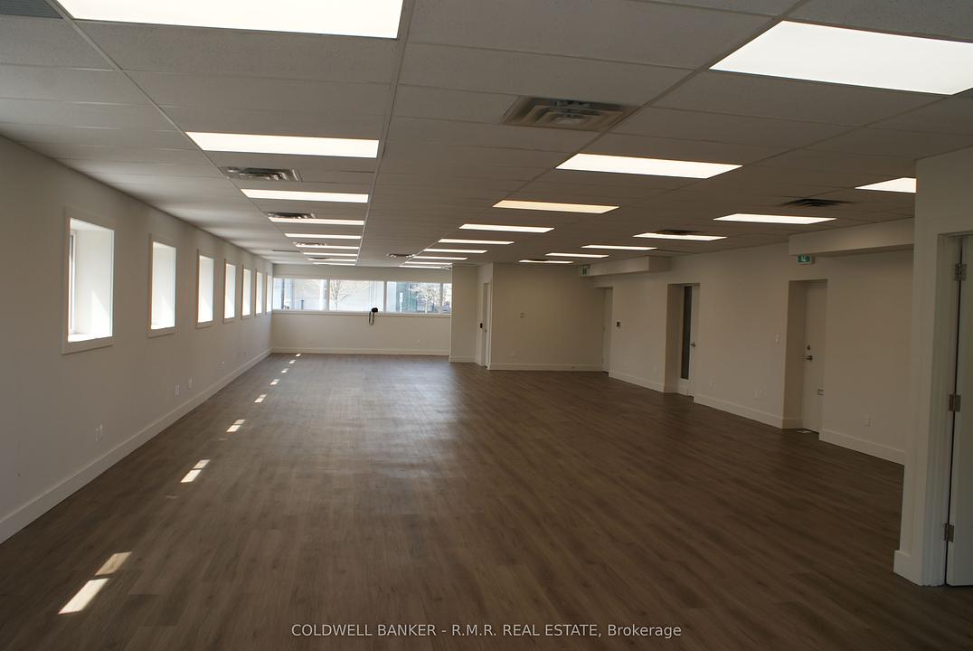 200-202 - 172 King Street East, Oshawa, ON