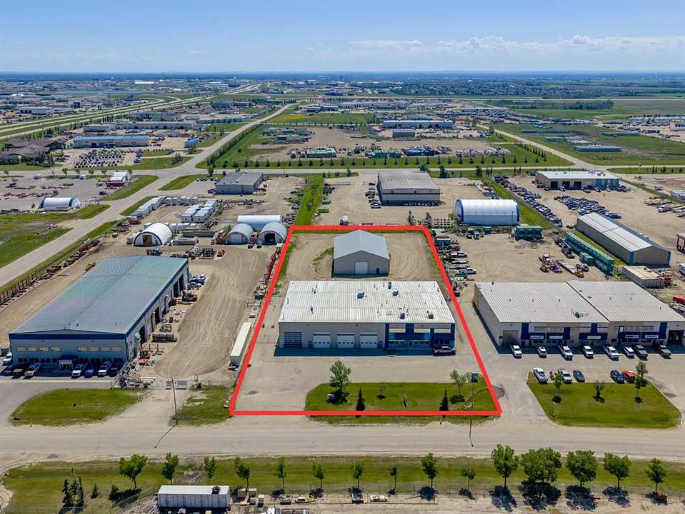 10211 88 Avenue, Clairmont, AB