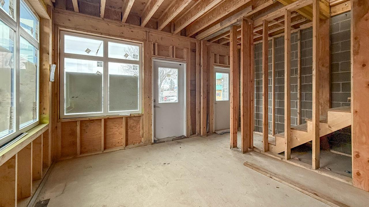 704 Cliff Avenue, Enderby, BC