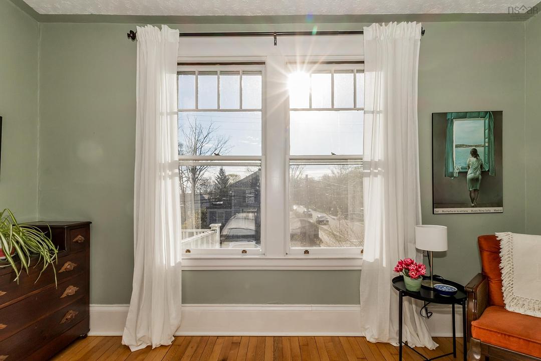 12 Linden Avenue, Wolfville, NS