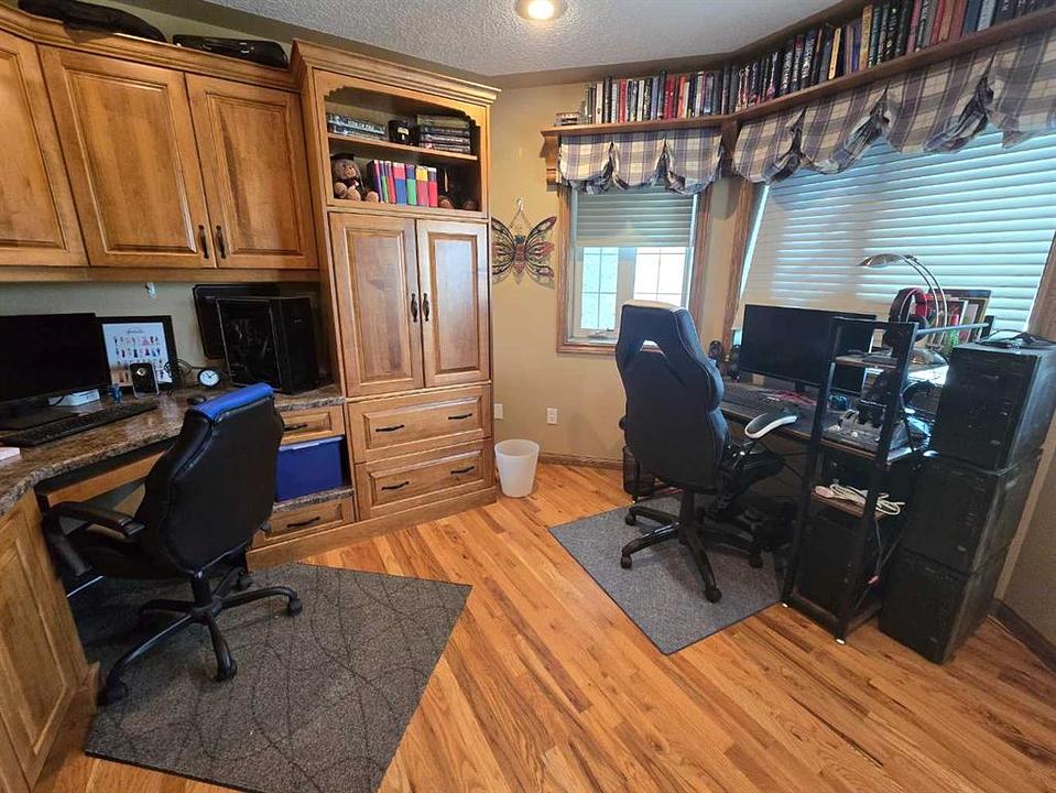 28244 Alberta 590, Innisfail, AB