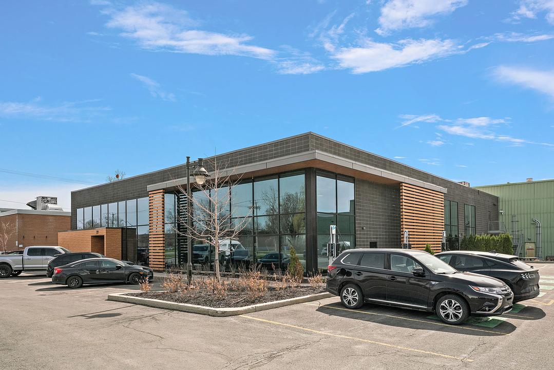 77 Boulevard Marie-Victorin, Candiac, QC