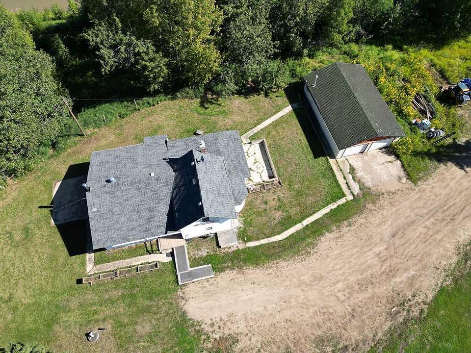 5111 60 Street, Athabasca, AB