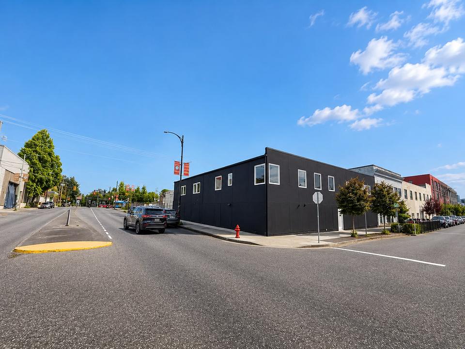 1696 Franklin Street, Vancouver, BC