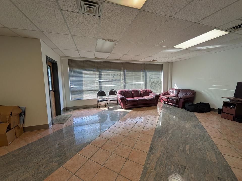 B - 1506B Ross Avenue East, Regina, SK