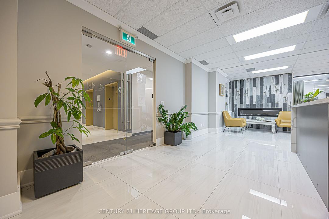 810-811 - 7191 Yonge Street, Markham, ON