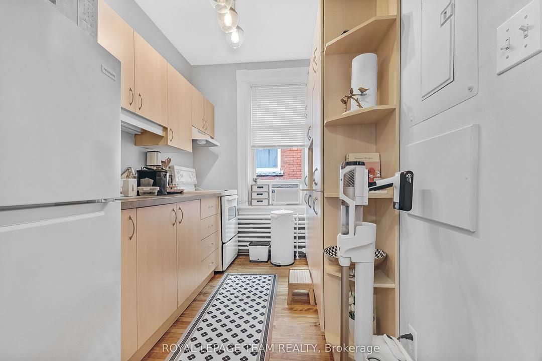 548 MacLaren Street, Ottawa, ON