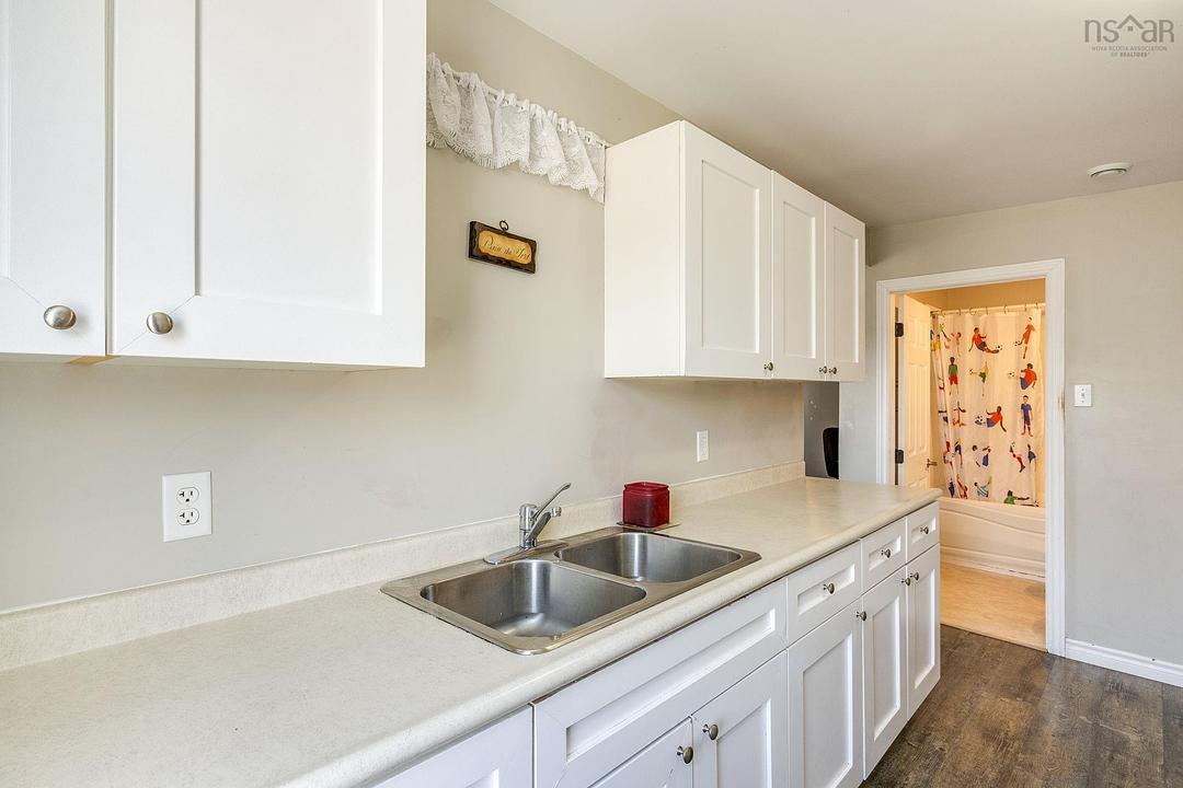 300 Main Street, Middleton, NS