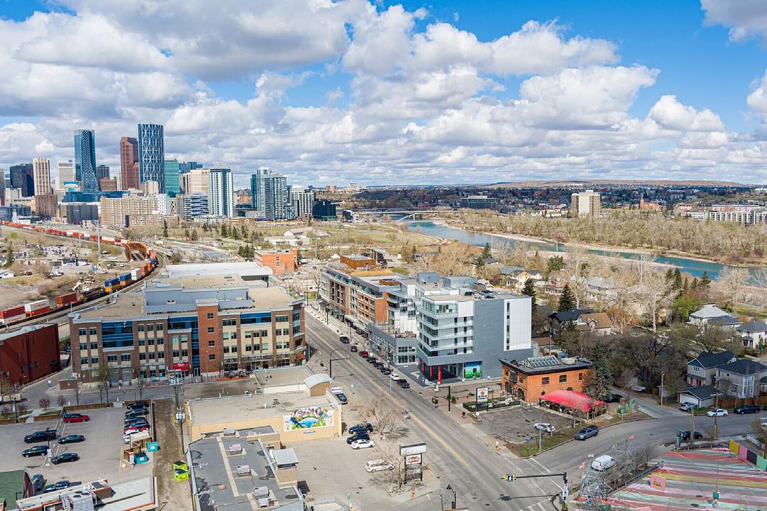 1012 9 Avenue Southeast, Calgary, AB