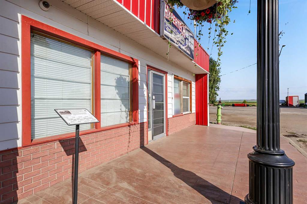101 Main Street, Rockyford, AB