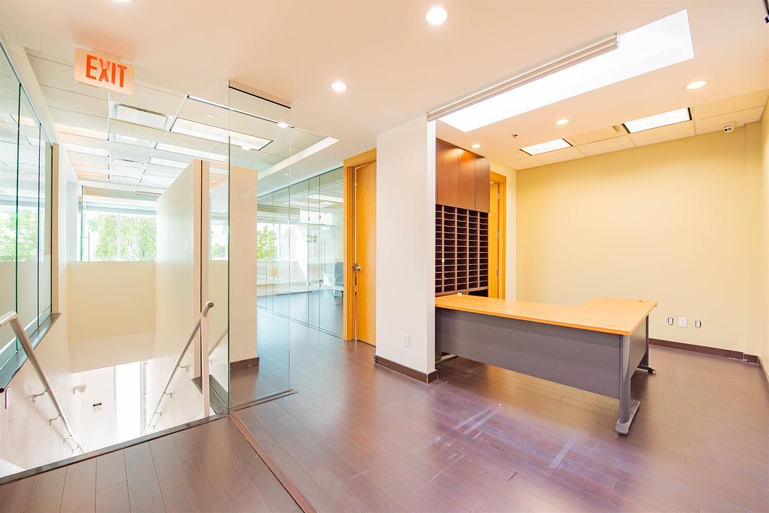 225 - 220-8600 Cambie Road, Richmond, BC