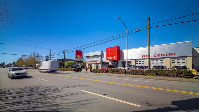 11571 Bridgeport Road, Richmond, BC