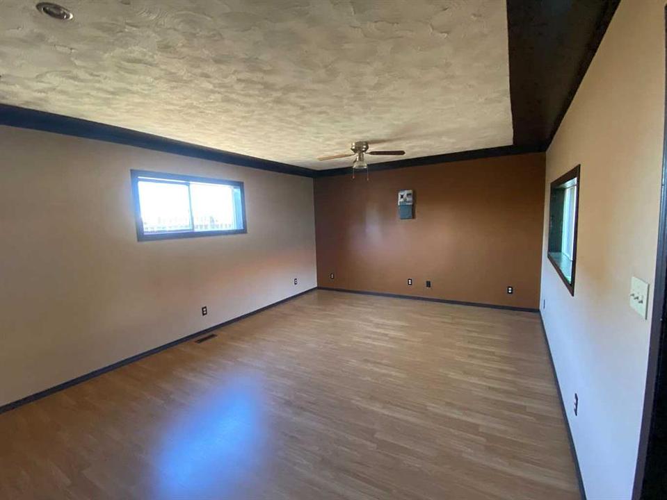 165 Centre Street, Tilley, AB