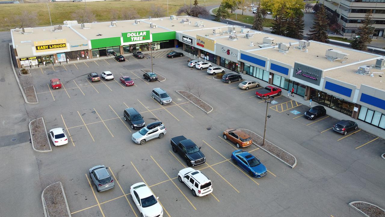 4922 98 Ave NW, Edmonton, AB