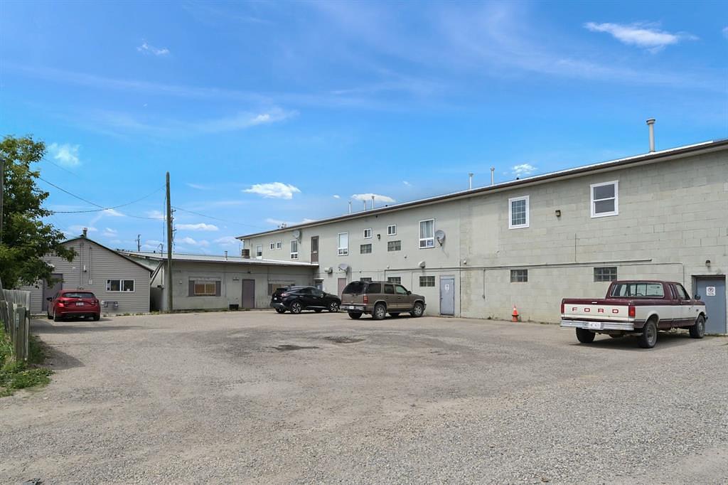 49 Avenue, Olds, AB