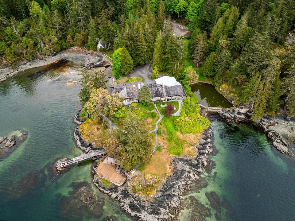 1424 Gillespie Road, Sooke, BC
