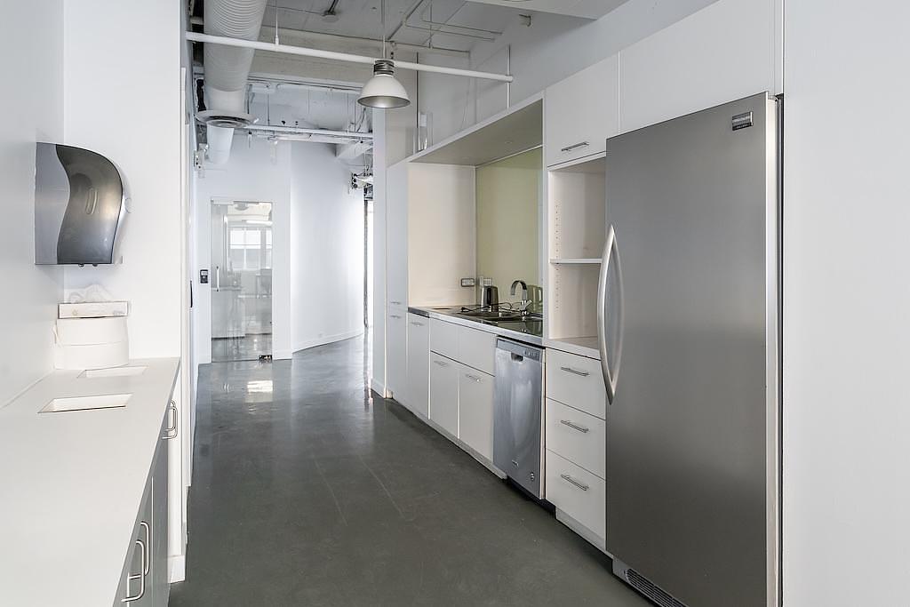 -2nd Floor - 455 Granville St, Vancouver, BC