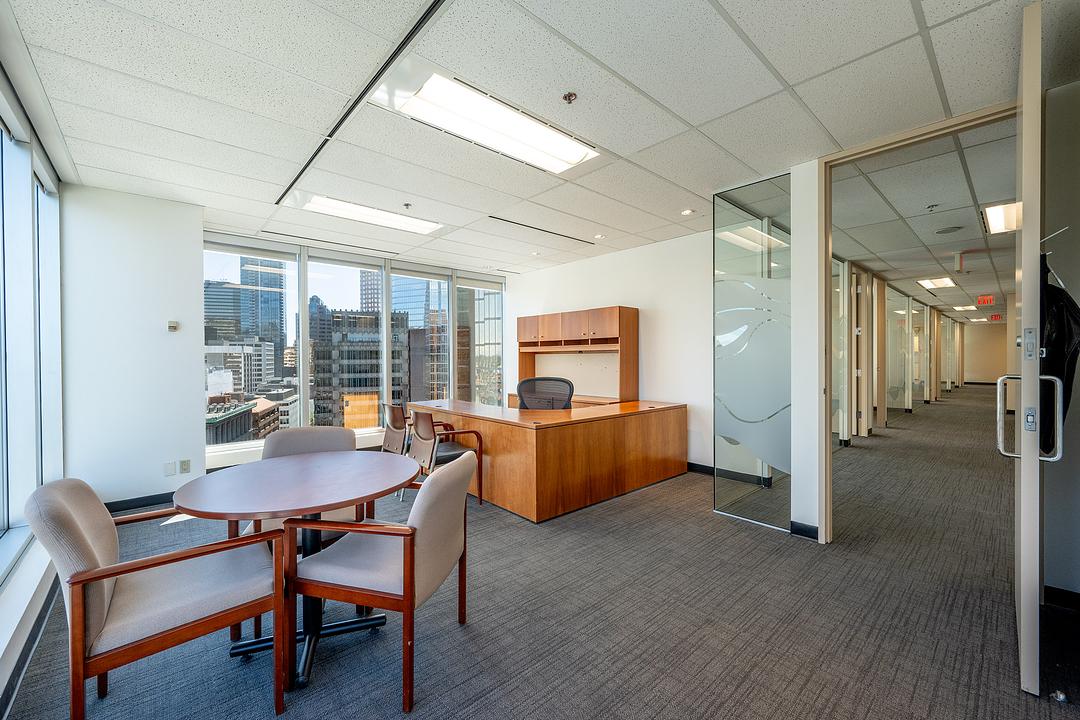 1560 - 200 Burrard St, Vancouver, BC