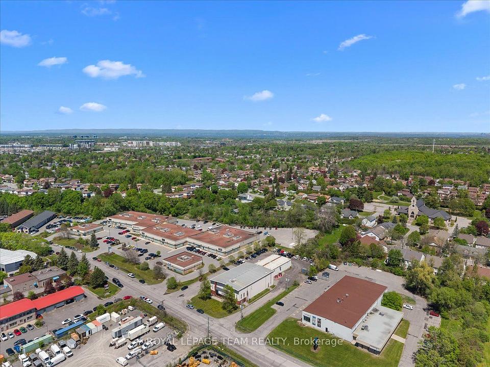 24 Edgewater Street, Ottawa, ON