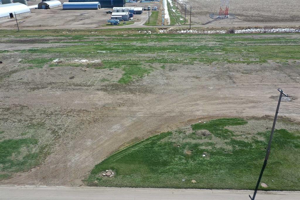 611 1 Avenue North, Vauxhall, AB