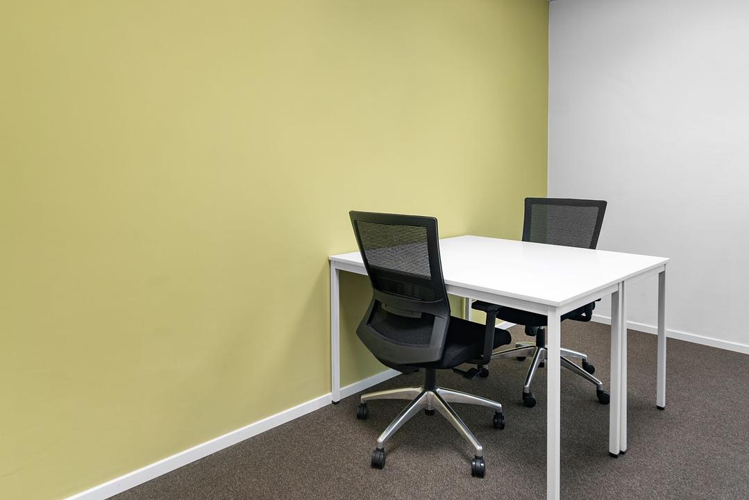 Office space for rent for 3 persons in London City Centre  - 380 Wellington St, London, ON