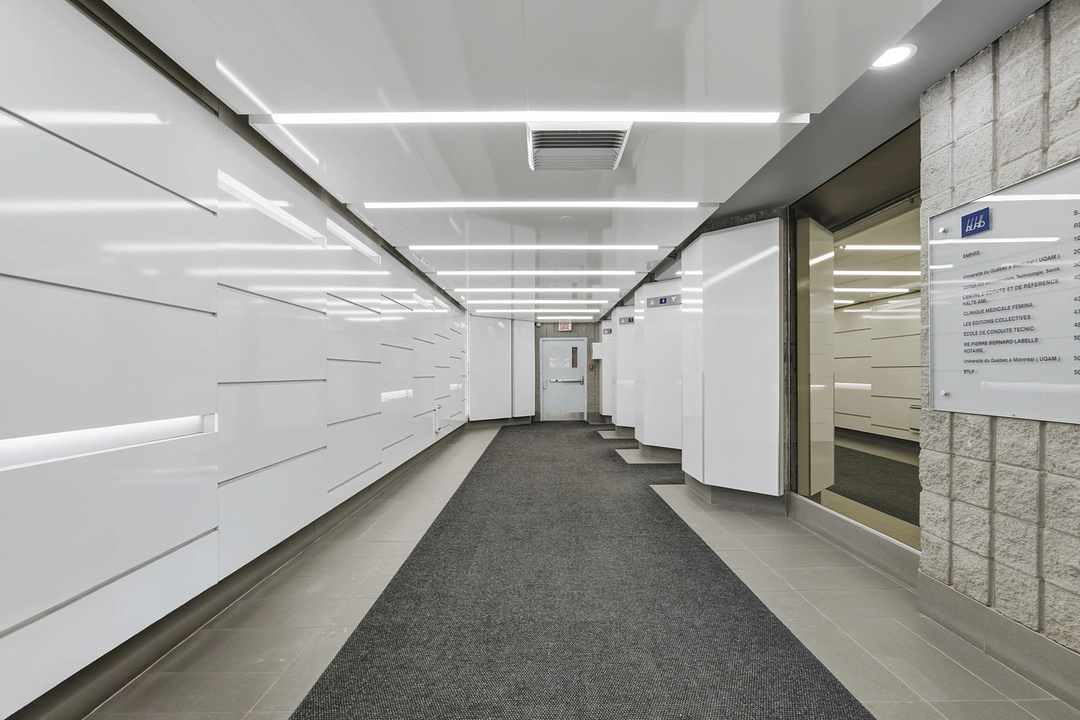 300 - 1265 Rue Berri, Montréal, QC