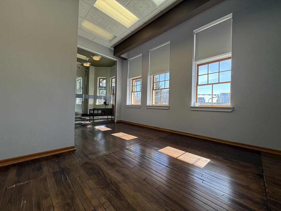 1 - 5000 51 Avenue, Red Deer, AB