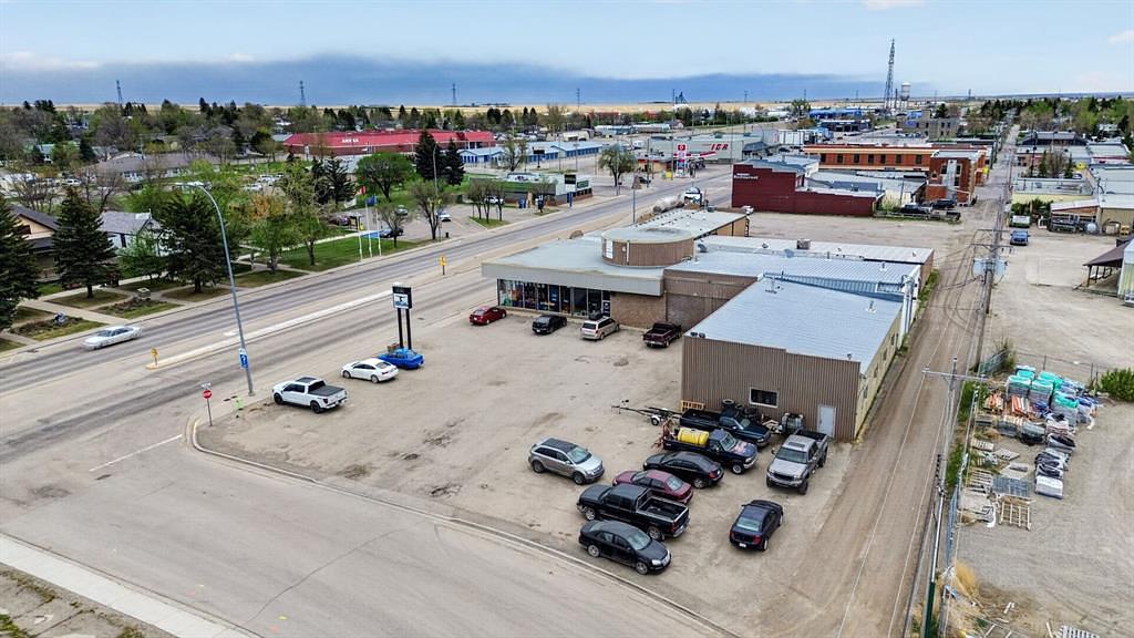5115 1 Street West, Claresholm, AB