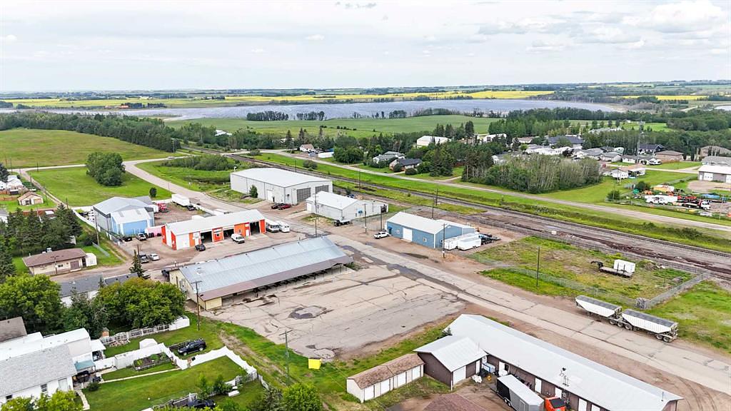 2124 20 Street, Delburne, AB