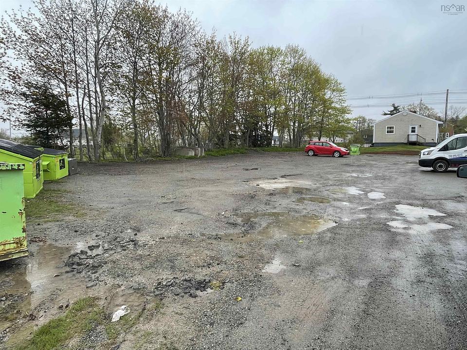 2600sf - 340 Keltic Drive, Sydney, NS