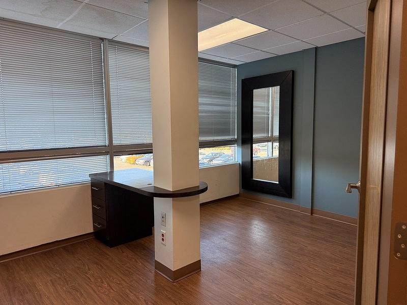 201 - 6051 Gilbert Rd, Richmond, BC