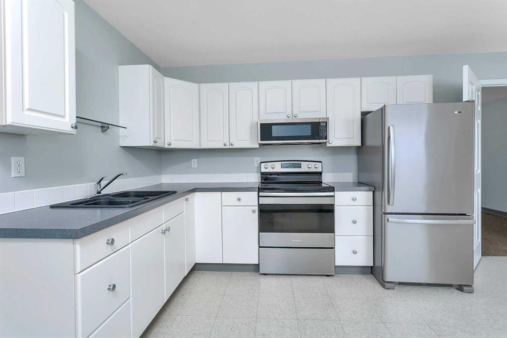 4807 43 Street, Rocky Mountain House, AB