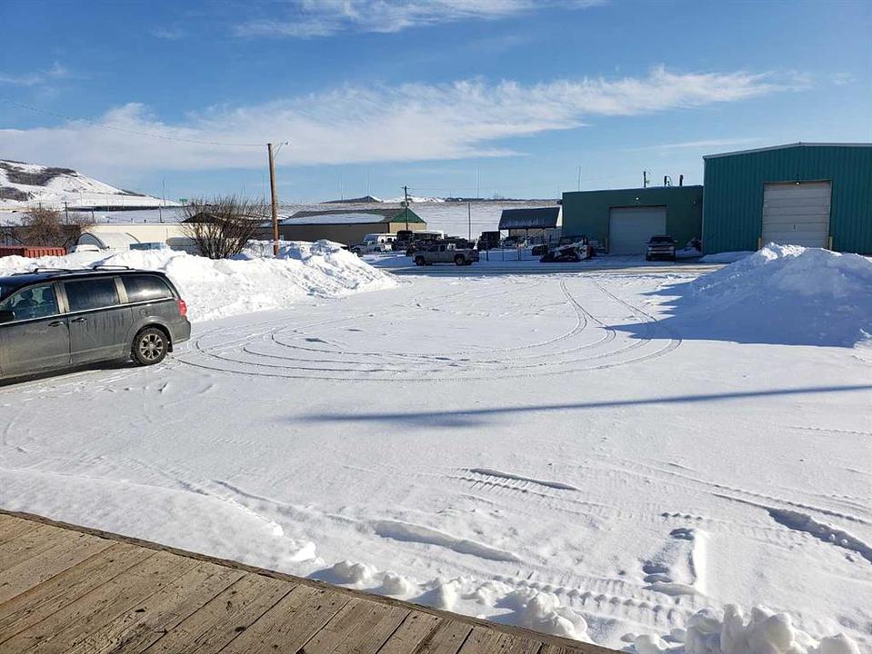 9510 90 Avenue, Peace River, AB