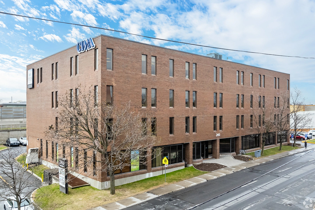 205 - 240 Catherine Street, Ottawa, ON