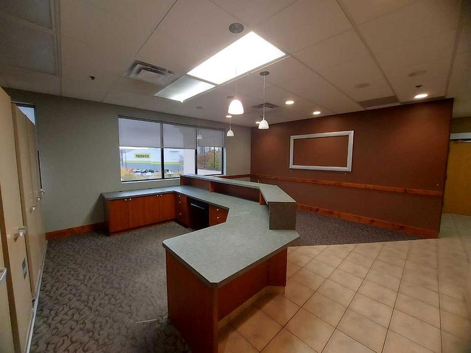 210 - 4320 50 Avenue, Red Deer, AB