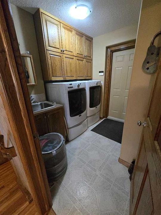 28244 Alberta 590, Innisfail, AB