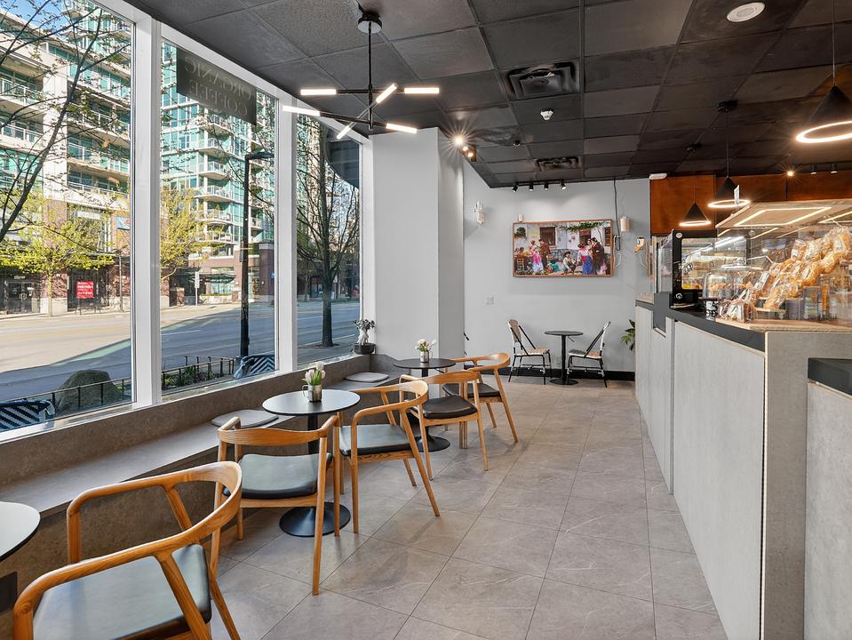 11450 CONFIDENTIAL, North Vancouver, BC