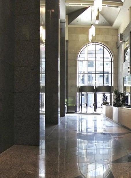 1800 - 100 Yonge Street, Toronto, ON